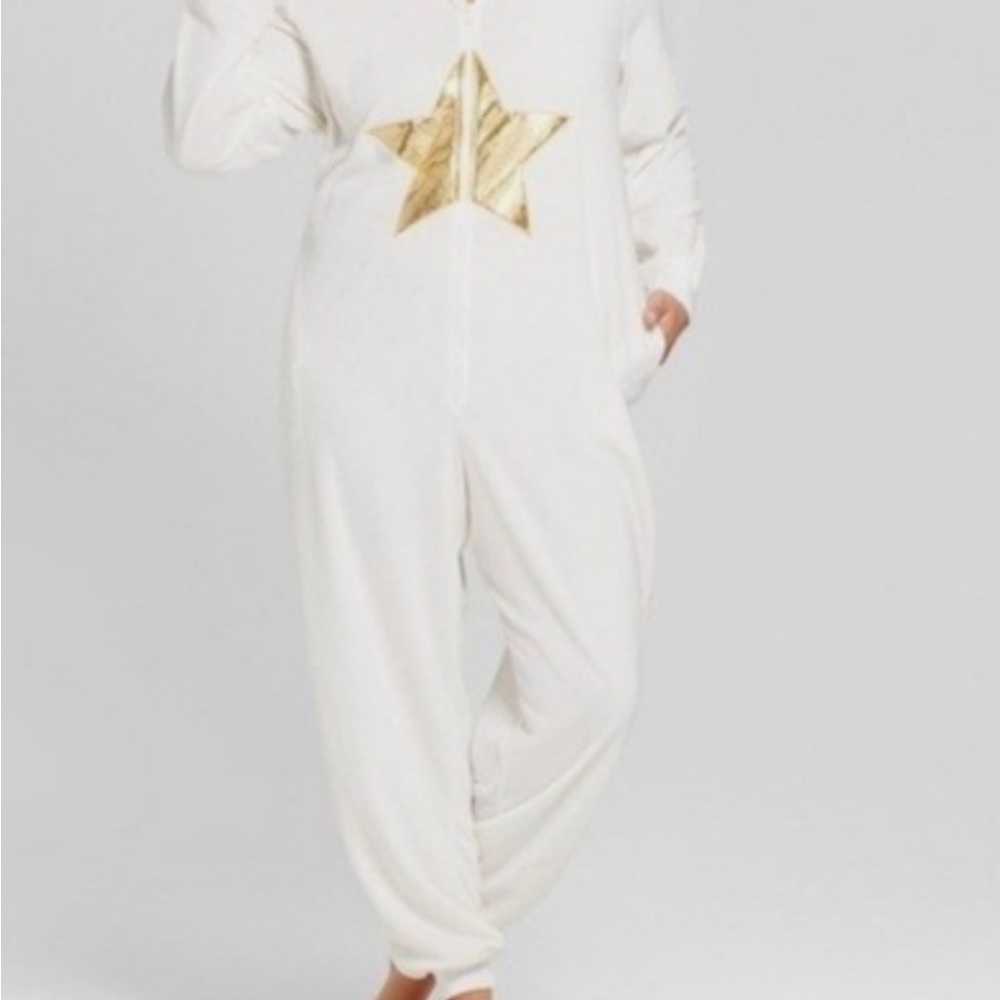 Xhilaration Sleepwear Unicorn Onesie with Star Print on Front Halloween Costume